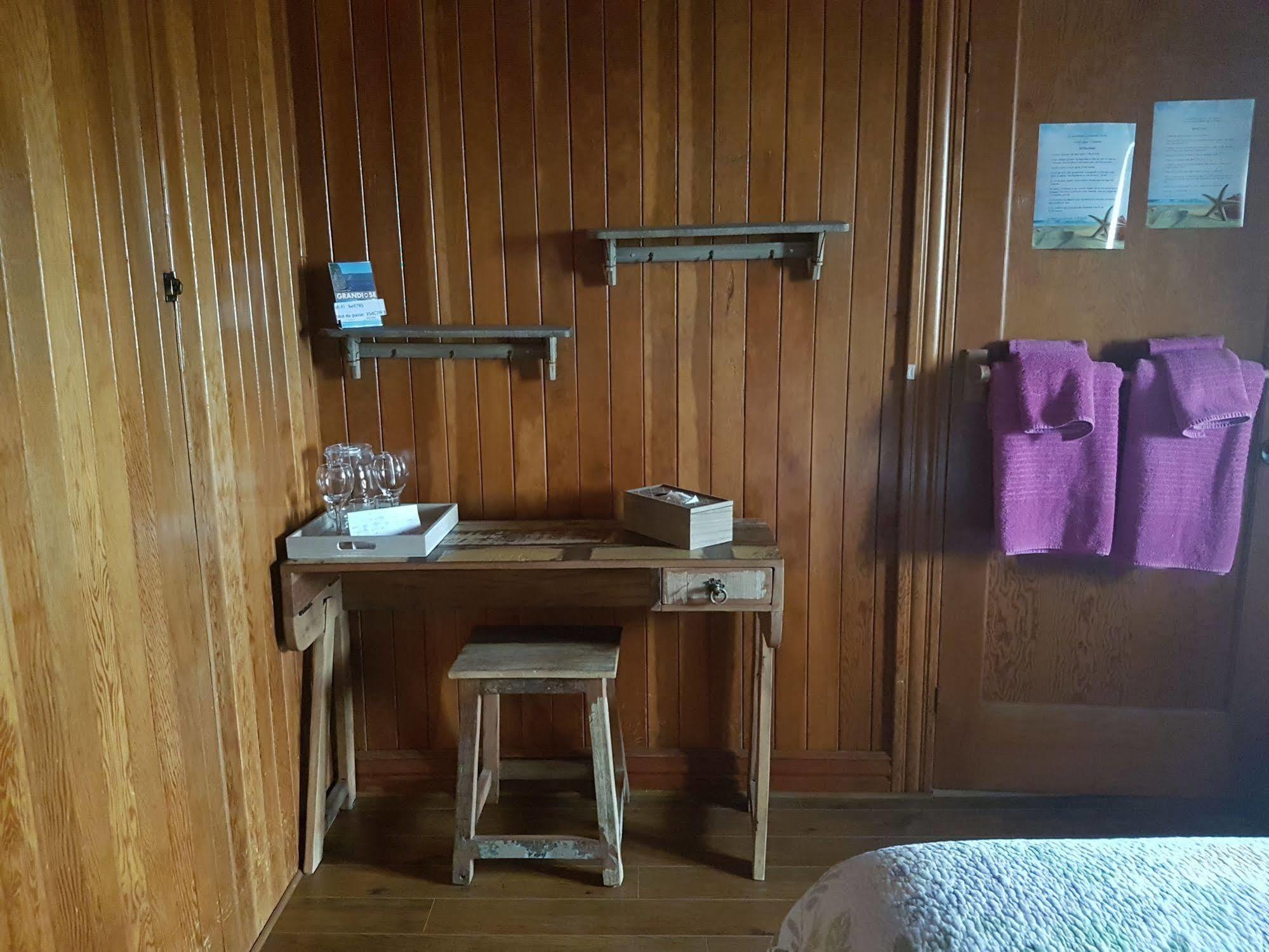 Gite Au Vieux Pommier 타두삭 외부 사진